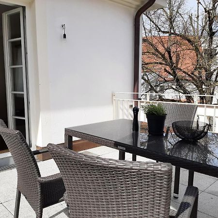 Apartment 4-6 Personen I 80Qm I Altstadt I Dachterasse I Parkplatz Straubing Exterior foto
